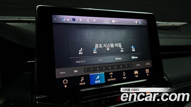 Jeep Compass 2022 — photo 24