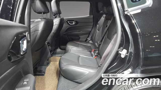 Jeep Compass 2022 — photo 16