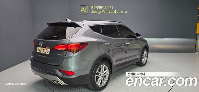 Hyundai Santafe 2016 — photo 3