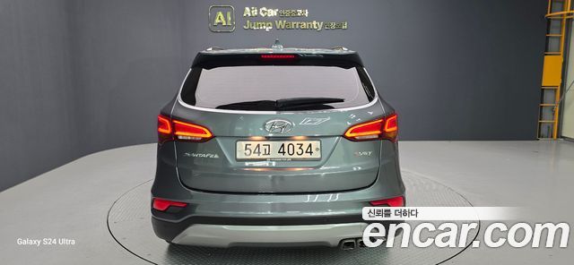 Hyundai Santafe 2016 — photo 9