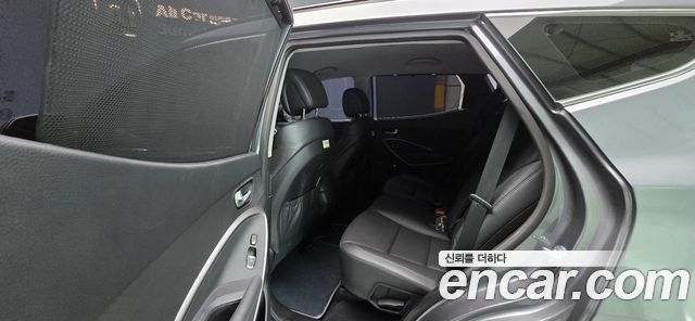 Hyundai Santafe 2016 — photo 12
