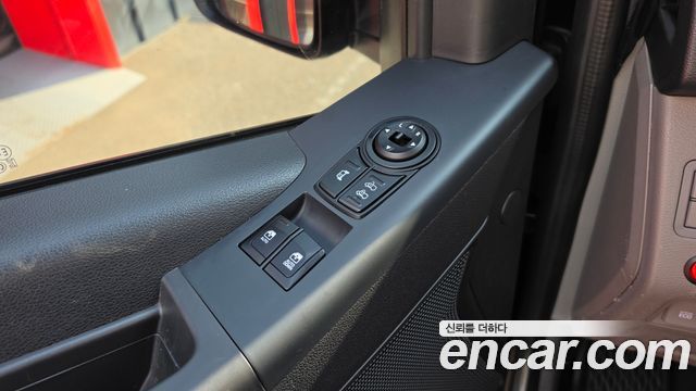 Hyundai Solati 2022 — photo 13