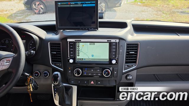 Hyundai Solati 2022 — photo 18