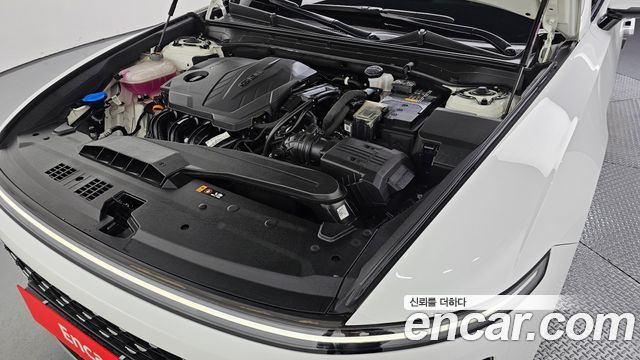 Hyundai Grandeur 2023 — photo 6