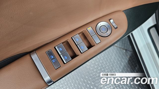 Hyundai Grandeur 2023 — photo 12