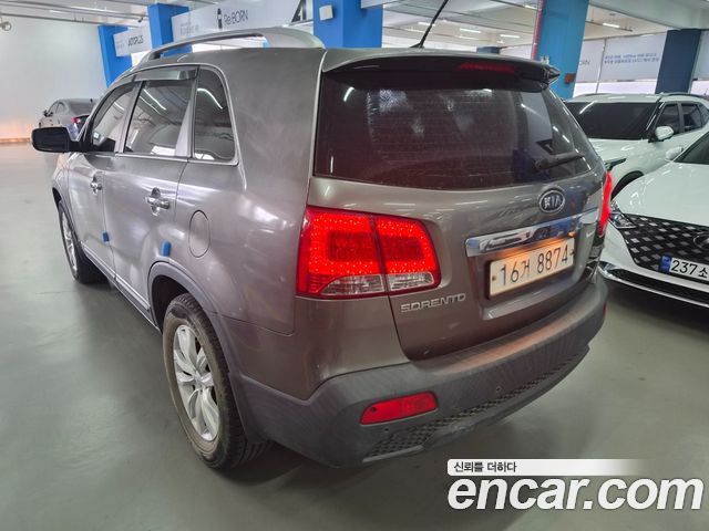 Kia Sorento 2011 — photo 2