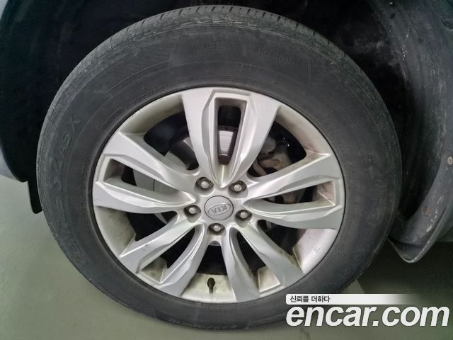 Kia Sorento 2011 — photo 5