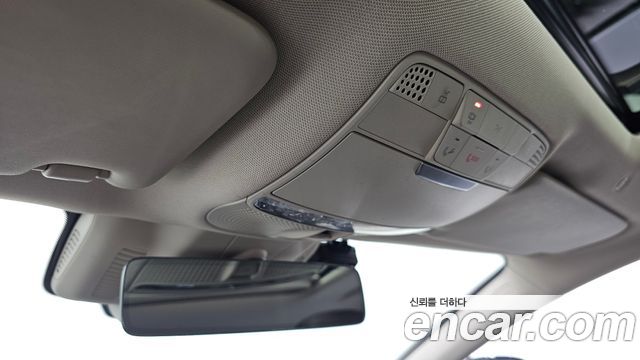 Mercedes-Benz CLS-Class 2019 — photo 20