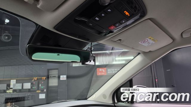 Kia Canival 2025 — photo 18