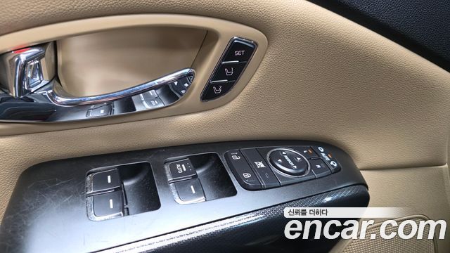 Kia Canival 2016 — photo 30