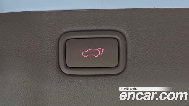 Kia Canival 2016 — photo 31