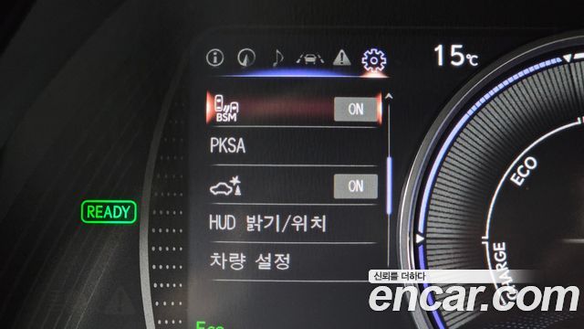 Lexus ES 2025 — photo 22