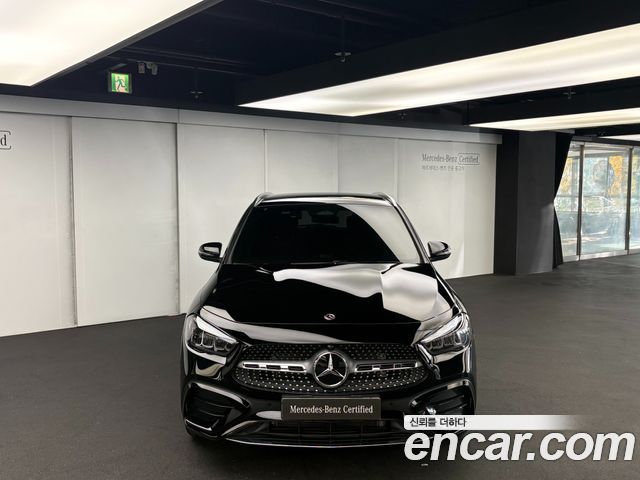 Mercedes-Benz GLA-Class 2026 — photo 2