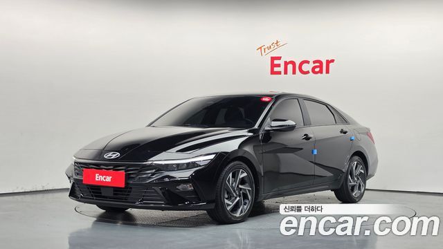 Hyundai AVANTE 2024 — photo 1