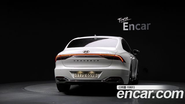 Hyundai Grandeur 2022 — photo 4