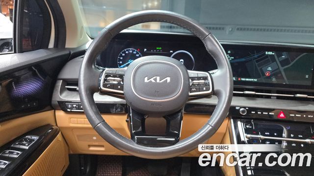 Kia Canival 2023 — photo 19