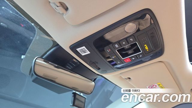 Kia Canival 2023 — photo 27