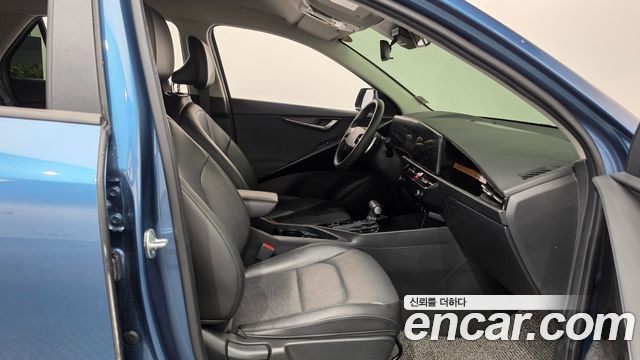 Kia Niro 2023 — photo 16