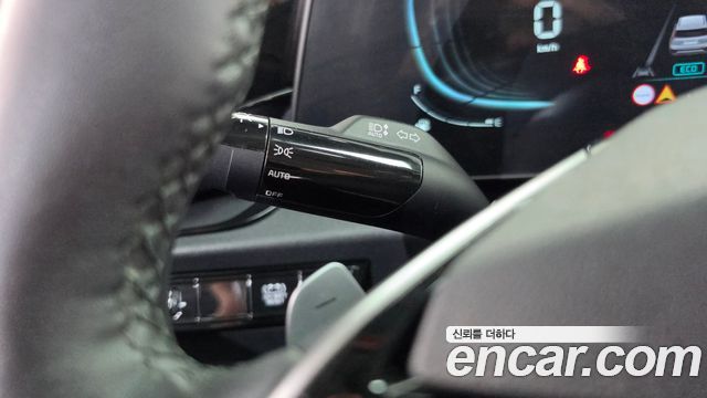 Kia Niro 2023 — photo 30
