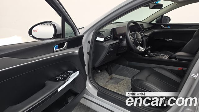 Kia K5 2024 — photo 13