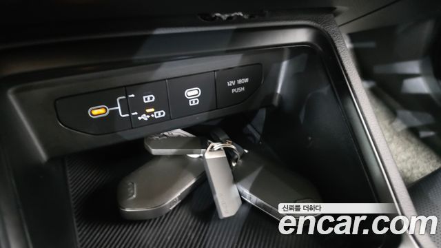 Kia K5 2024 — photo 18