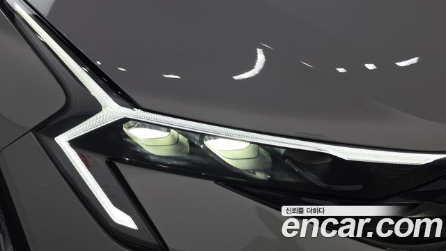 Kia K5 2024 — photo 8