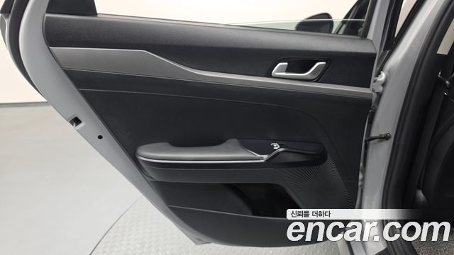 Kia K5 2024 — photo 15