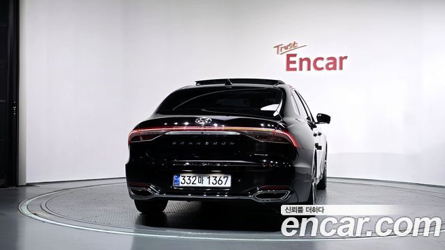 Hyundai Grandeur 2023 — photo 4