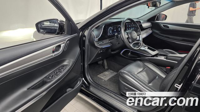 Hyundai Grandeur 2023 — photo 13