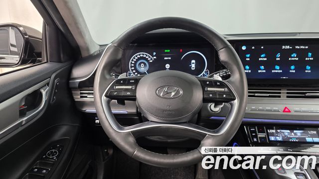 Hyundai Grandeur 2023 — photo 18