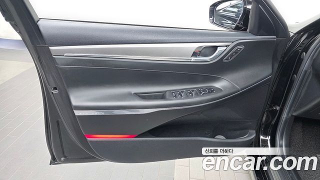 Hyundai Grandeur 2023 — photo 14