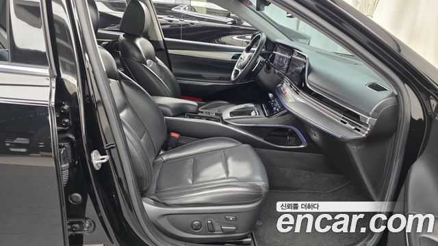 Hyundai Grandeur 2023 — photo 16