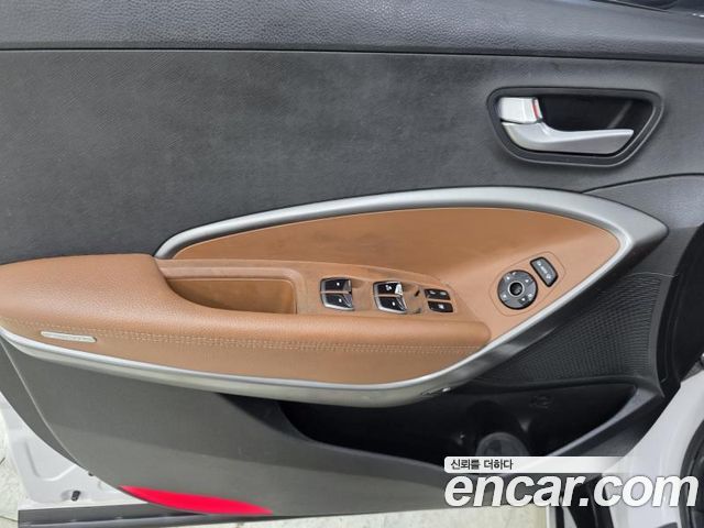 Hyundai Santafe 2018 — photo 10