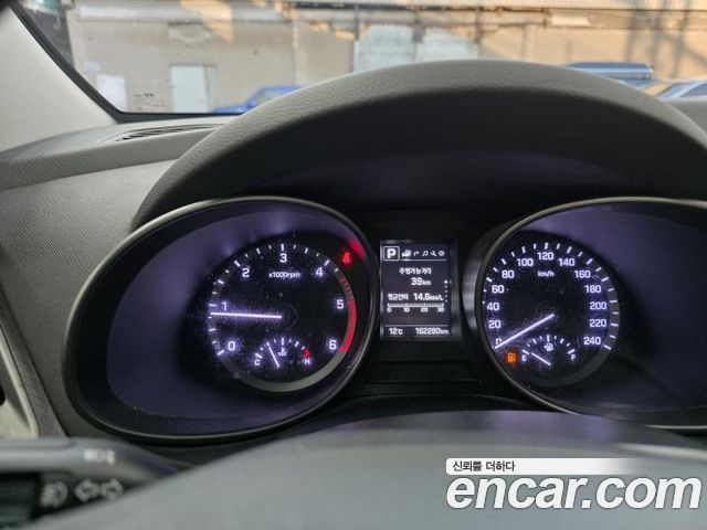 Hyundai Santafe 2018 — photo 20