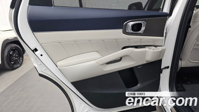 Kia Sorento 2025 — photo 15