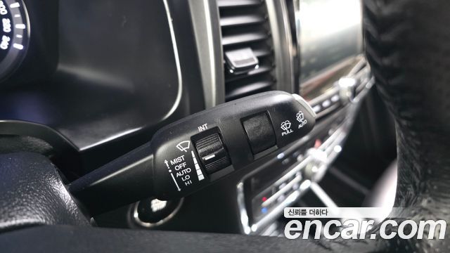 KG Mobility Rexton 2021 — photo 22