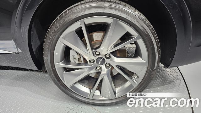 Genesis GV70 2025 — photo 7