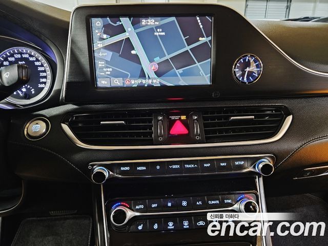 Hyundai Grandeur 2018 — photo 11