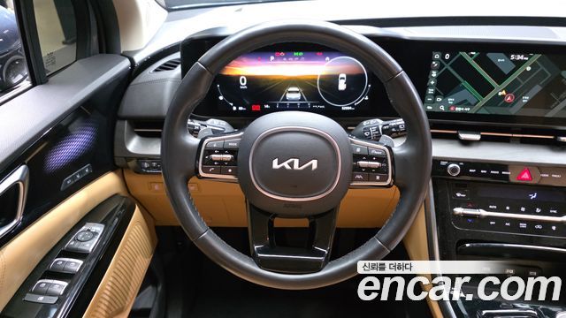 Kia Canival 2023 — photo 19