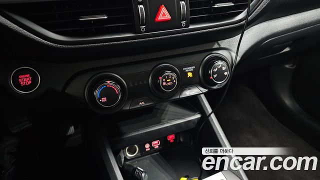 Kia K3 2021 — photo 25