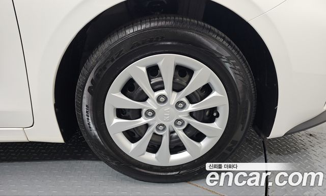 Kia K3 2021 — photo 7