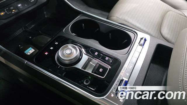 Kia Canival 2024 — photo 12