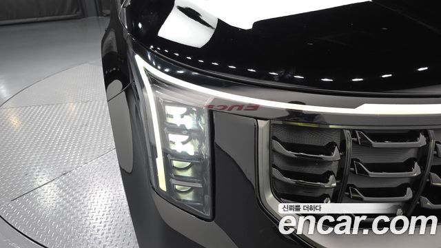 Kia Canival 2024 — photo 8