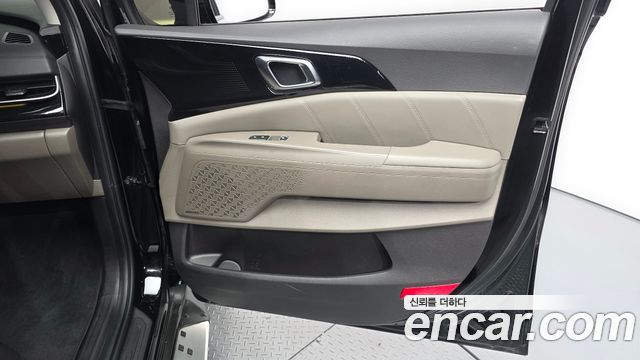 Kia Canival 2024 — photo 15