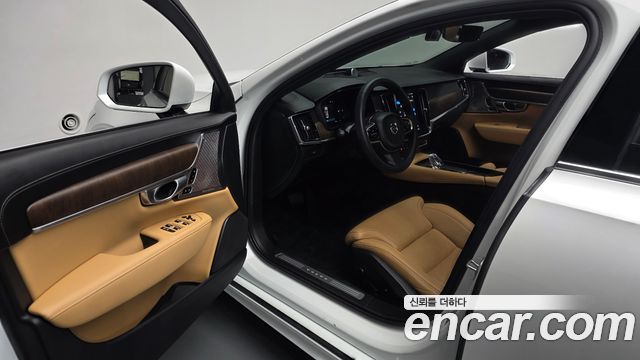 Volvo S90 2023 — photo 13