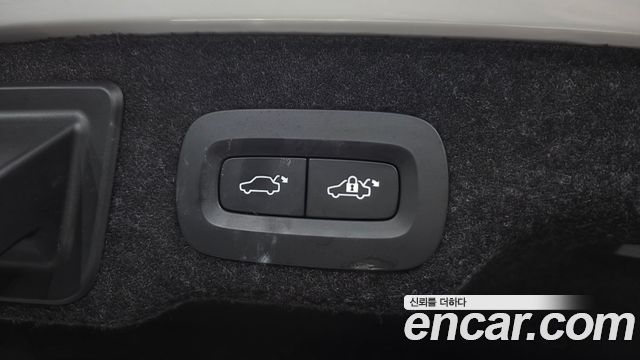 Volvo S90 2023 — photo 26