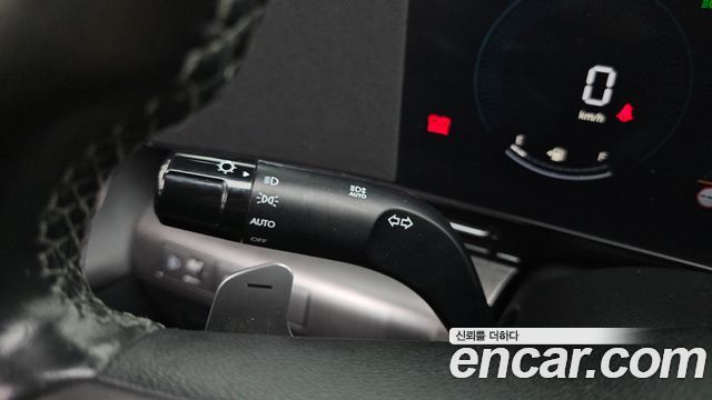 Hyundai Kona 2023 — photo 24