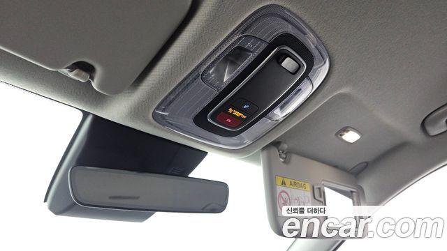 Hyundai Kona 2023 — photo 25