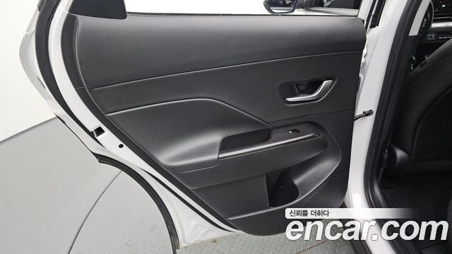 Hyundai Kona 2023 — photo 15