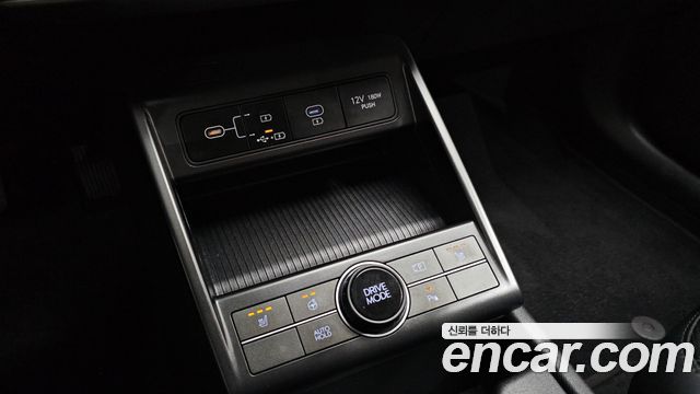 Hyundai Kona 2023 — photo 30